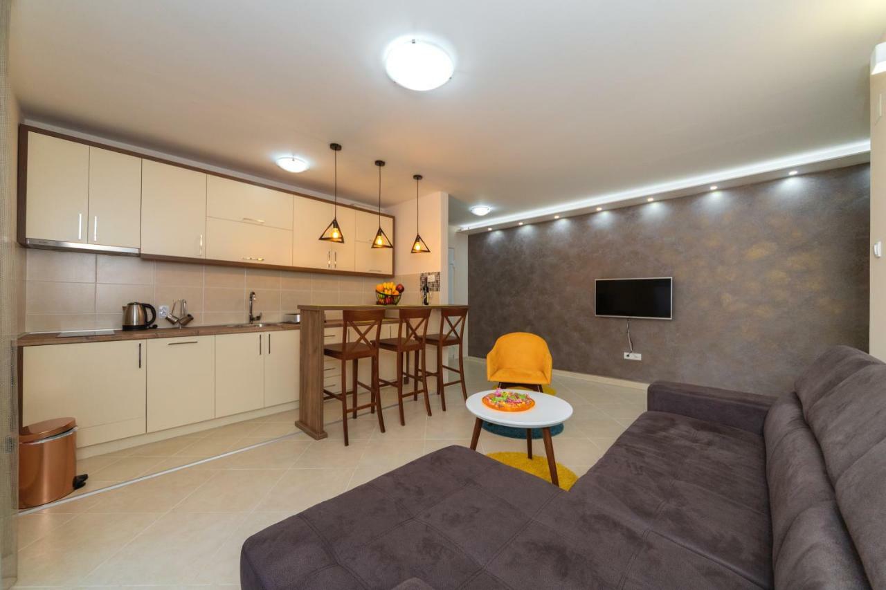 Apartmani Tref Petrovac Extérieur photo
