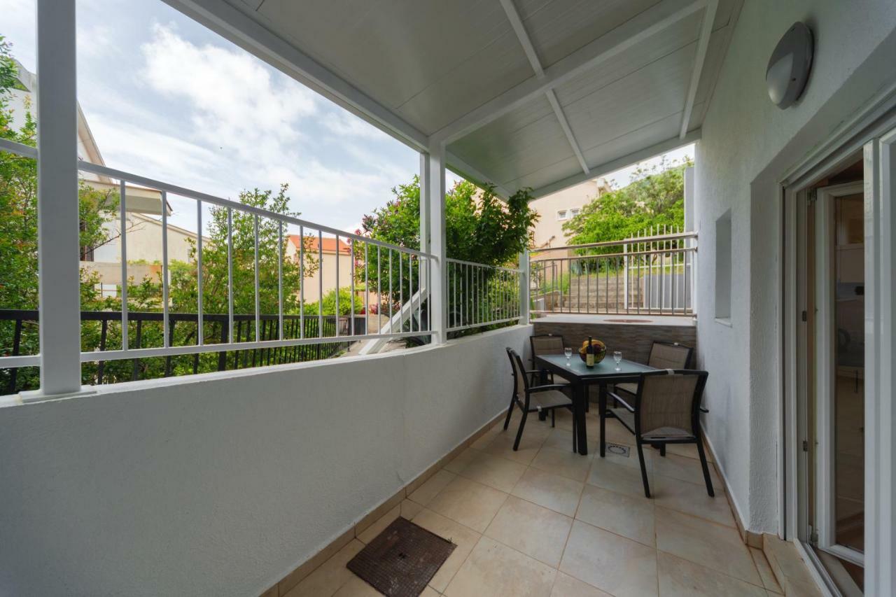 Apartmani Tref Petrovac Extérieur photo